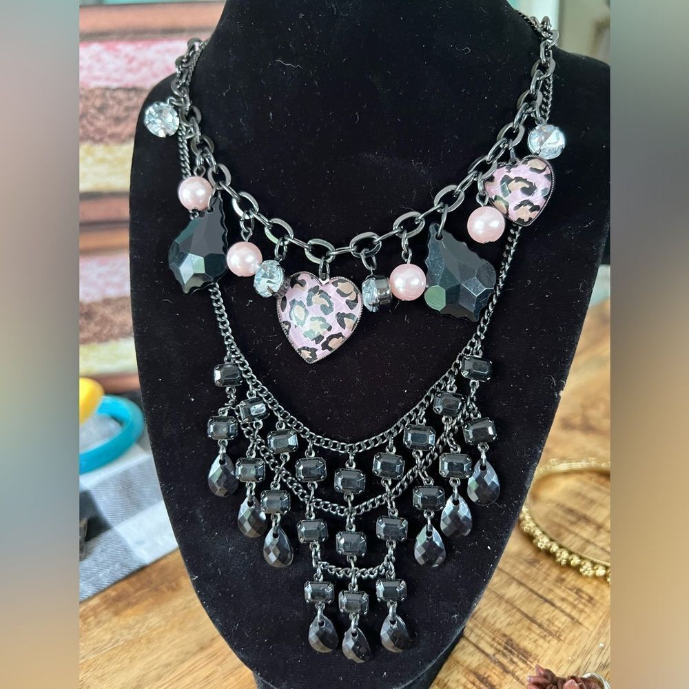 Black/gun metal crystal heart necklace